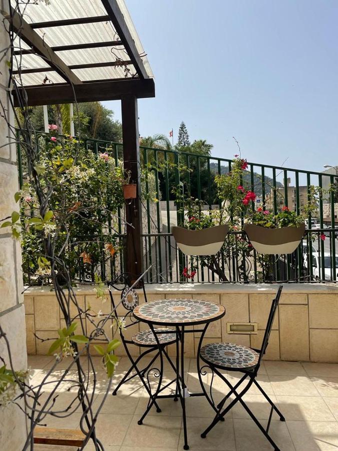 Laila'S Boutique Apartment Haifa Exteriör bild